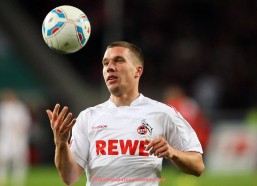 看球通-火箭队比赛数据统计与关键球员表现